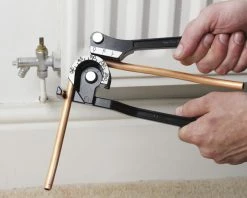 Stanley Cintreuse 0-70-451 Mini-cintre à Tubes (6 - 8 - 10 Mm) -Pinces et ciseaux Soldes 0 70 451 mini cintre a tubes 6 8 10 mm 1 3